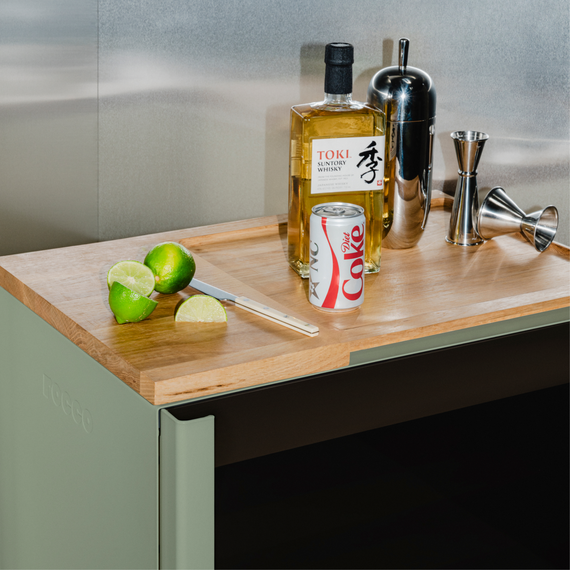 2-in-1 Serving Tray + Cutting Board